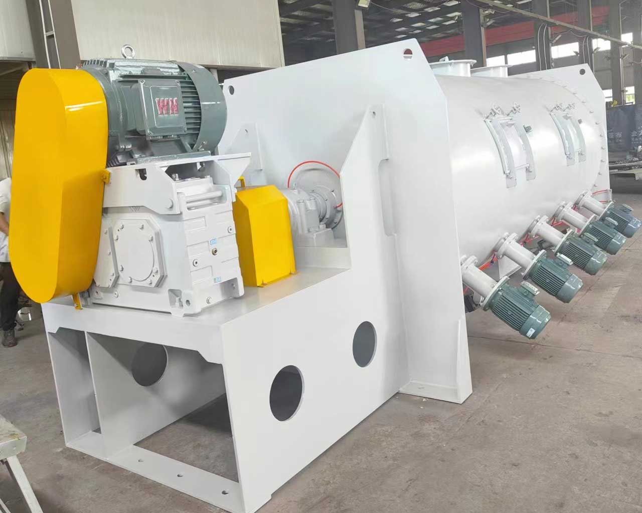 臥式螺帶混合機(jī)